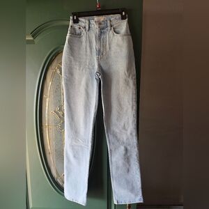 Curve Love A&F The 90's Straight Ultra High Rise